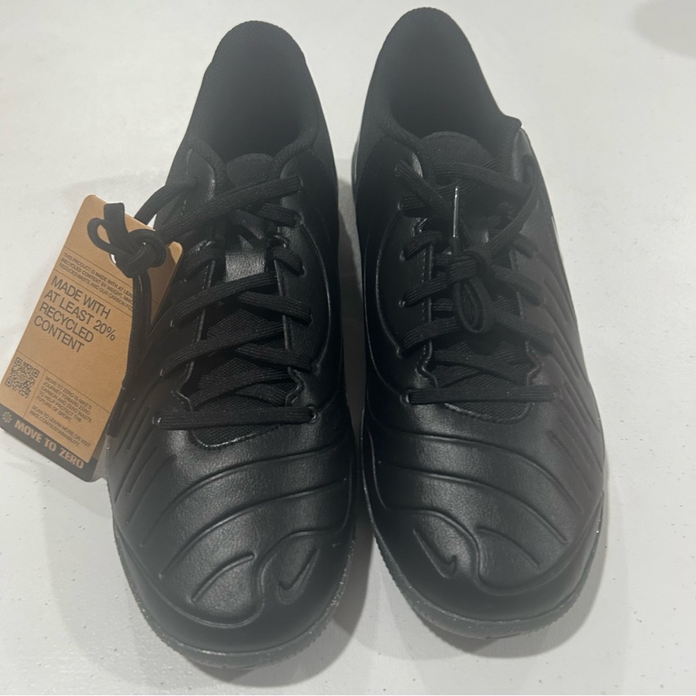 New Nike Legend 10 Club IC Black/Chrome-Hyper Royal UNISEX (M9.5 W11)